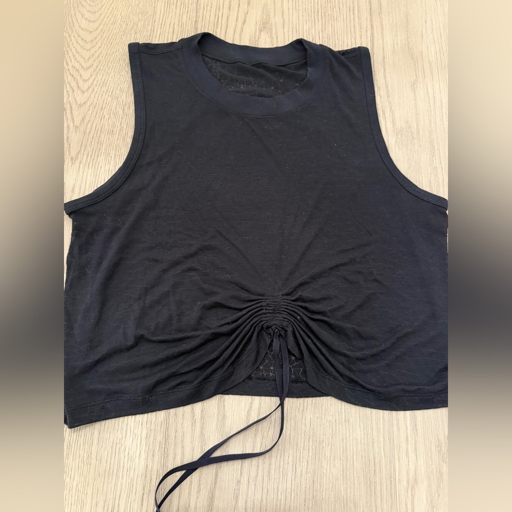 Lululemon cropped sheer tank small